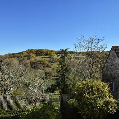 Charming In Montfaucon *