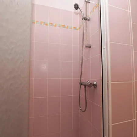 Charming In Montfaucon Murat