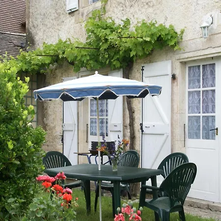 Charming In Montfaucon Semesterbostad