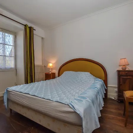 Charming In Montfaucon *