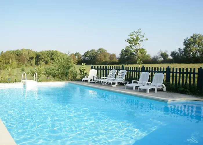 Charming In Montfaucon Nyaraló Murat