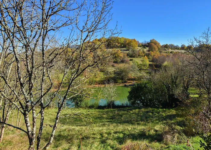 Charming In Montfaucon Semesterbostad