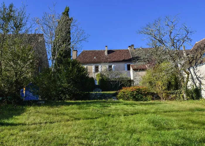 Charming In Montfaucon