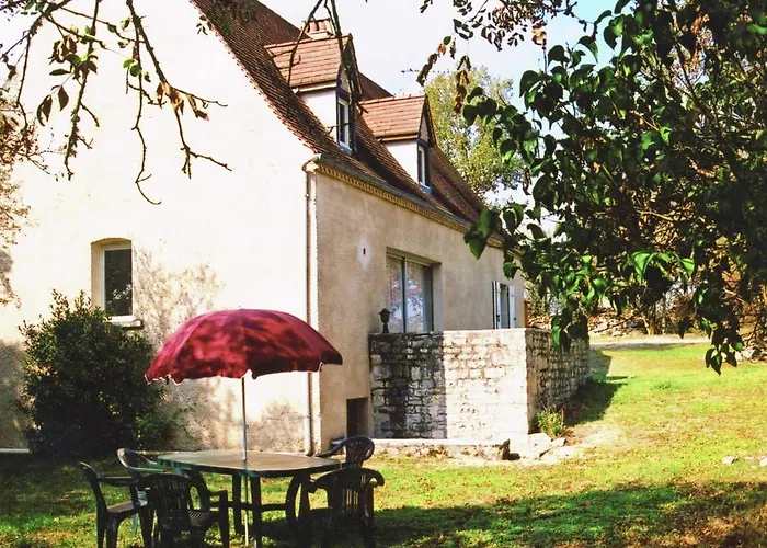 Nyaraló Charming In Montfaucon Murat