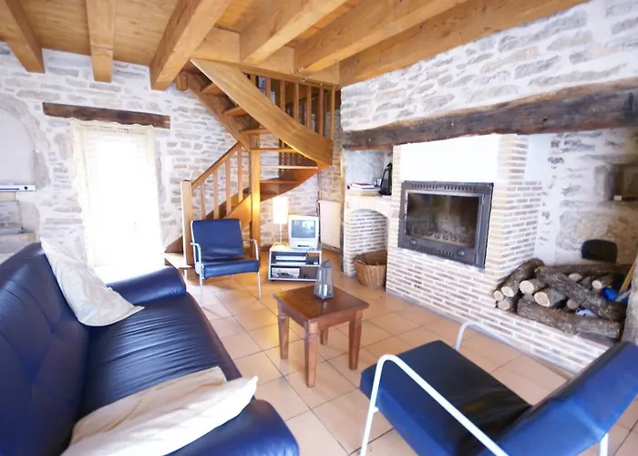 Charming In Montfaucon * Murat